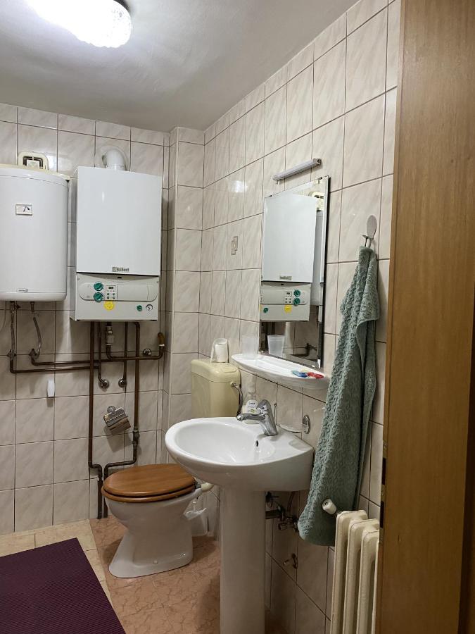 Dino'S Apartment Сараево Екстериор снимка